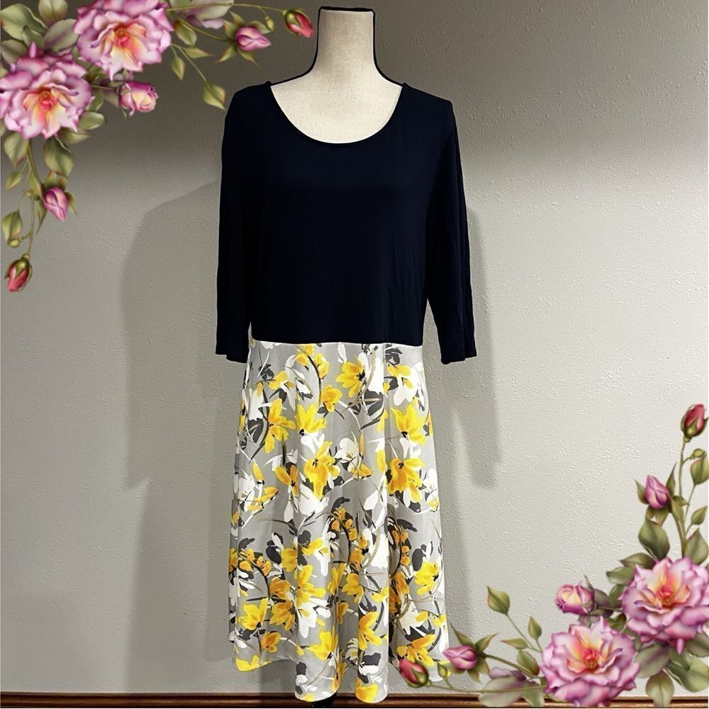 Scoop neck long sleeve floral‎ plus size a-line skater style dress
